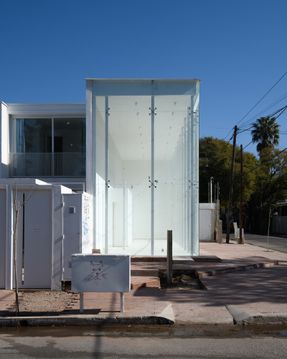 Complejo Habitacional Y Comercial Camellia