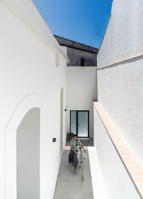 House In A Jerez Winery