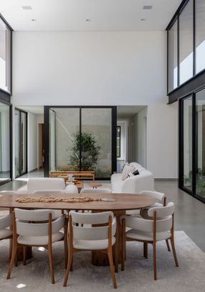 Vila Real Itu Residence