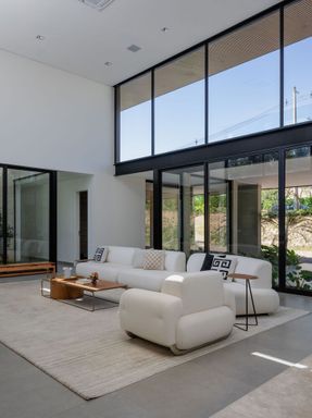 Vila Real Itu Residence