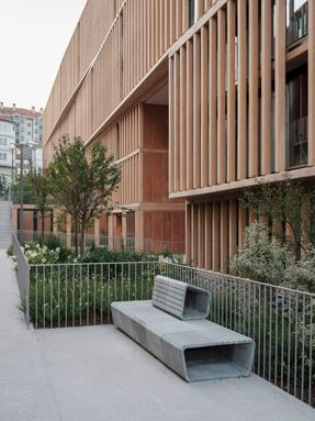 Conjunto Cornes Espacio Residencial