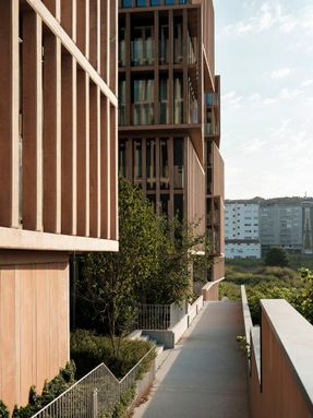 Conjunto Cornes Espacio Residencial