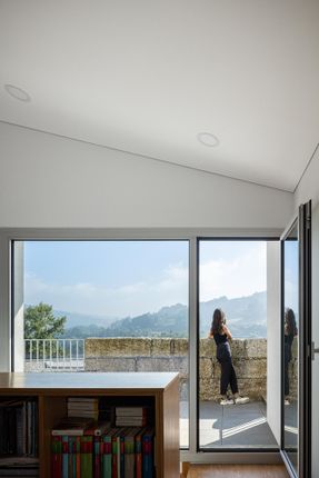 House In Mesão Frio