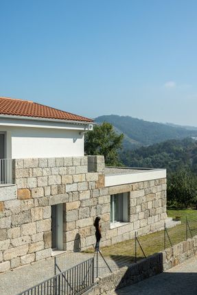 House In Mesão Frio
