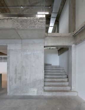 Coor Seongsu Flagship Store