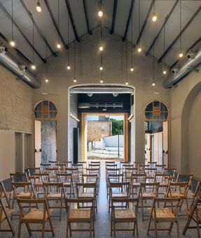 Cercle Calongí Cultural Center