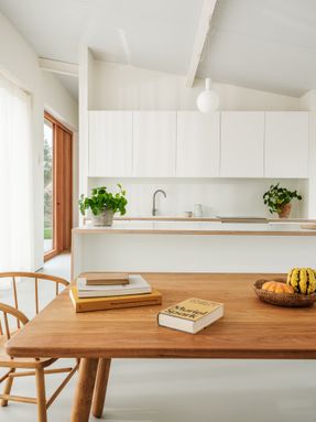 Zero-Carbon Eco Home