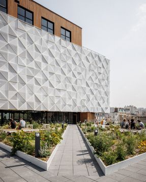 42up School Extension