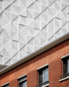 42up School Extension