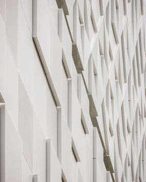 42up School Extension