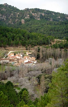 Experimental Shelter In The Sierra De Segura
