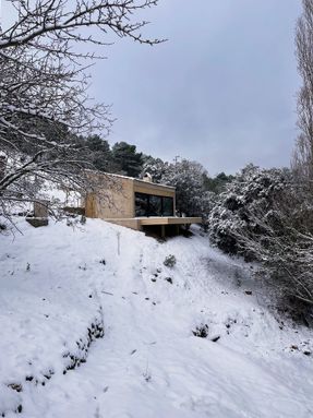 Experimental Shelter In The Sierra De Segura