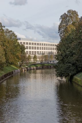 Center Rog – Renovation And Creative Center