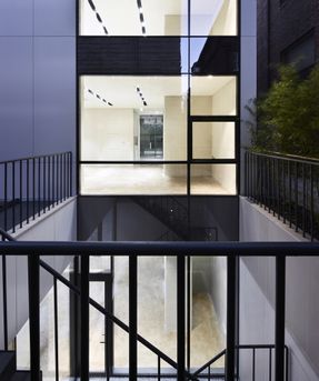 Triplet Code Sinsa Neighborhood Facility