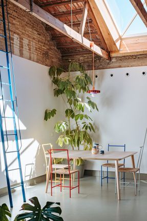 Cruda House