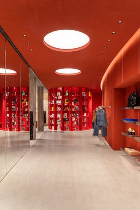 Plan C Frame Flagship Store