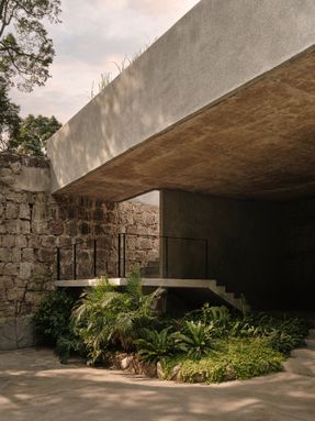 Zoland·emei, Resort