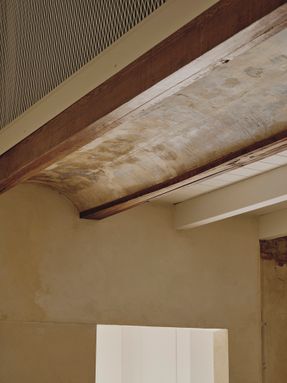 Estels House