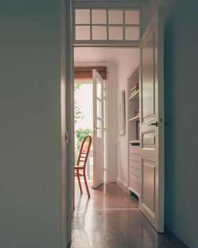 Plaka House