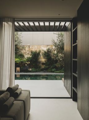 899 - S29 House