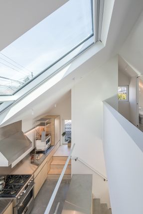 Anzio Laneway House