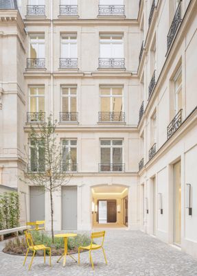 François Ier Building