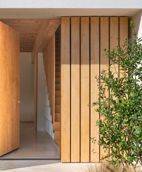 Puigpunyent Eco-passive House