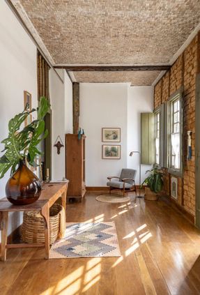 Calambau House