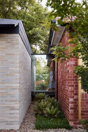 Hotham House