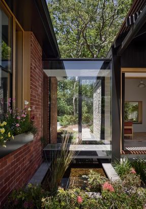 Hotham House
