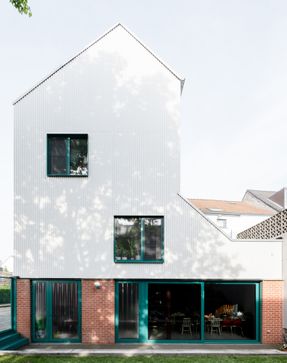 Soberrijk House