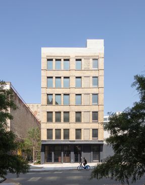 77 Washington Workspace
