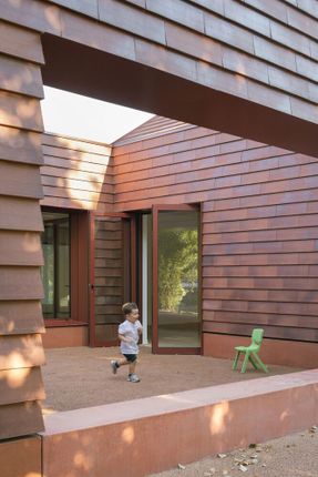 Kinder Rain Kindergarten