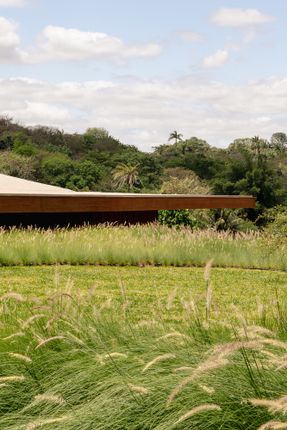 Tangram House
