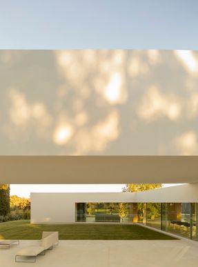 Villa Lago