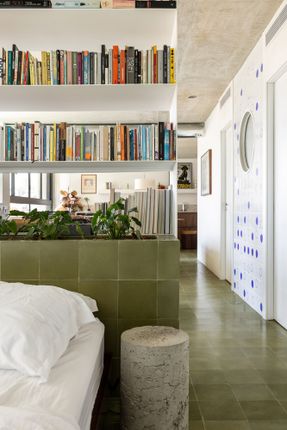 Forest Apartment