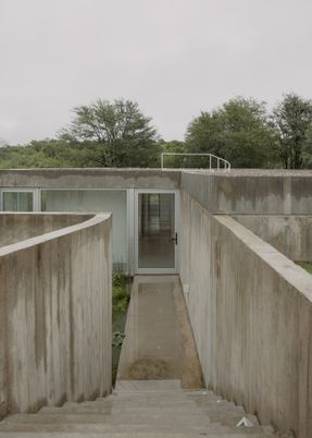 Clausura House