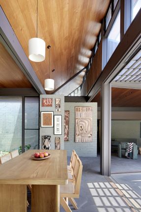 Eaglemont House