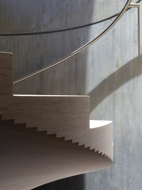 “S” House
