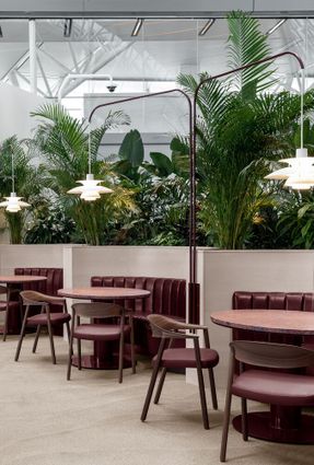 Aspire Westjet Lounge