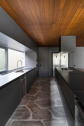 Ostra House
