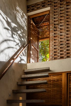 S House