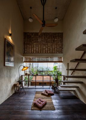 S House