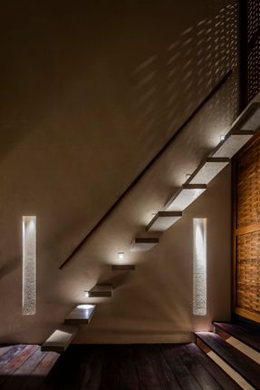 S House