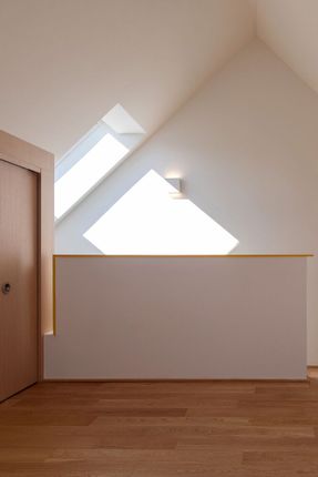 E44 Laneway House