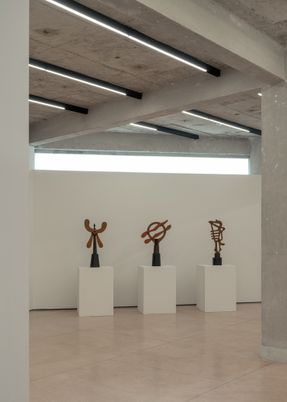 Nova Contemporary Gallery