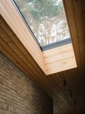 Residence On The Edge Of National Forest