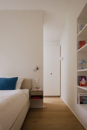 OneTwoHouse