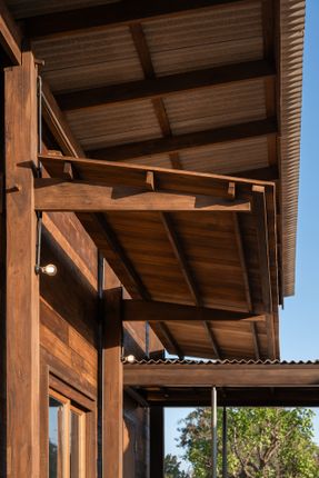 Nok-Khok House