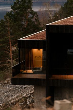 18-07 Holiday Home